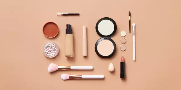 Maquillage camouflage