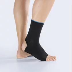 Bilasto Fussgelenkbandage L Ferse offen schwarz/blau