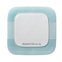 Biatain Silicone Ag Schaumverband 7.5x7.5cm selbsthaftend