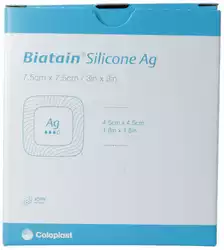 Biatain Silicone Ag Schaumverband 7.5x7.5cm selbsthaftend
