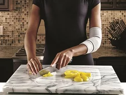 3M FUTURO Ellbogenbandage M