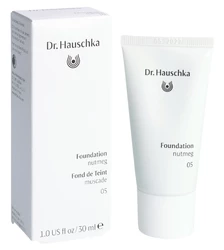 Dr. Hauschka Foundation 05 nutmeg