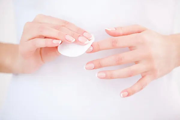 Nagelpflege